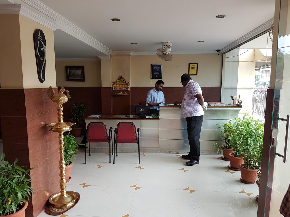 Hotel The Samrat トリバンドラム エクステリア 写真